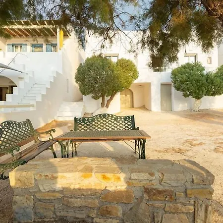 Marousso's Seafront House Aliki (Paros)