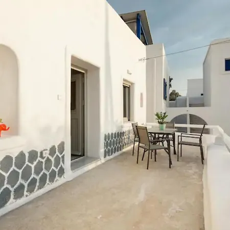 Marousso's Seafront House Holiday home Aliki (Paros)